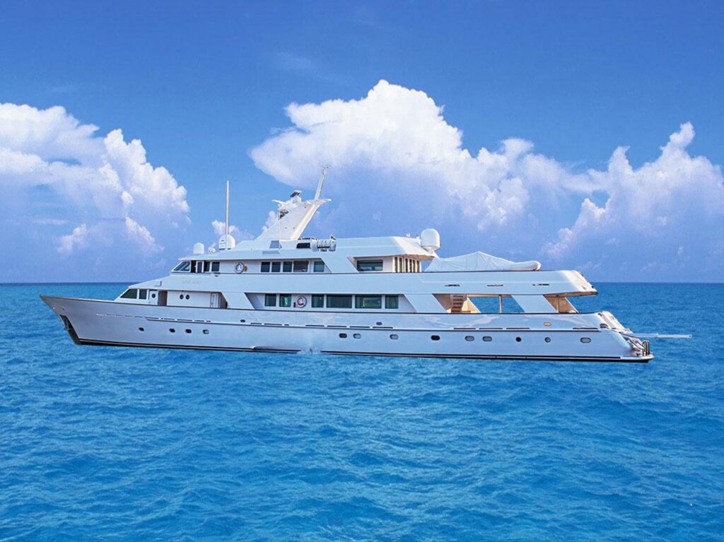 used yacht for sale uae