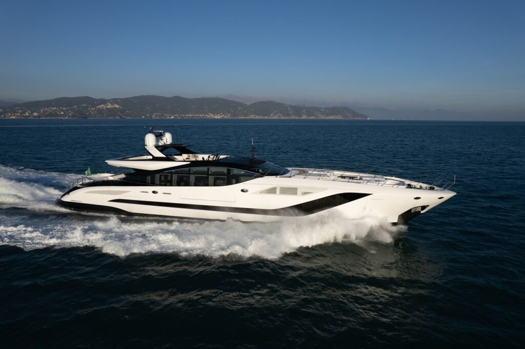 M/Y N1, Mangusta yacht