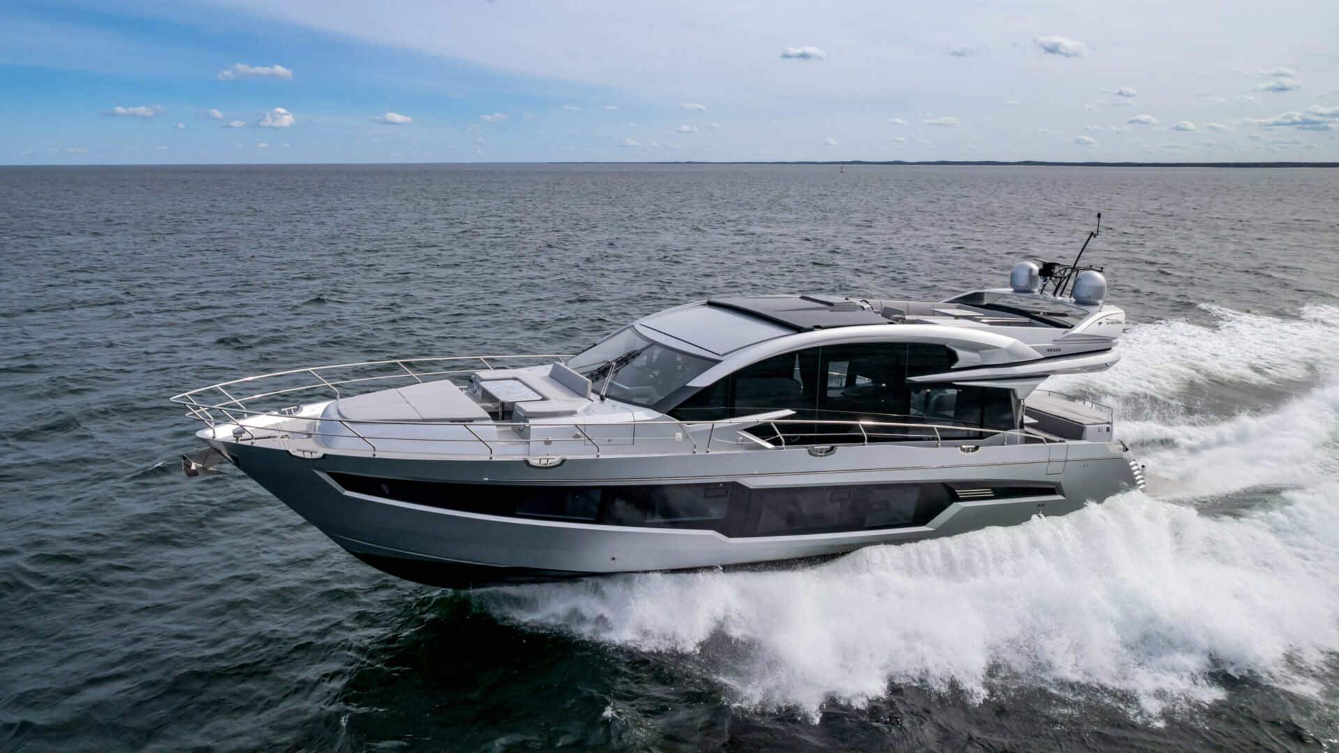 Galeon 700 Fly motor yacht for sale