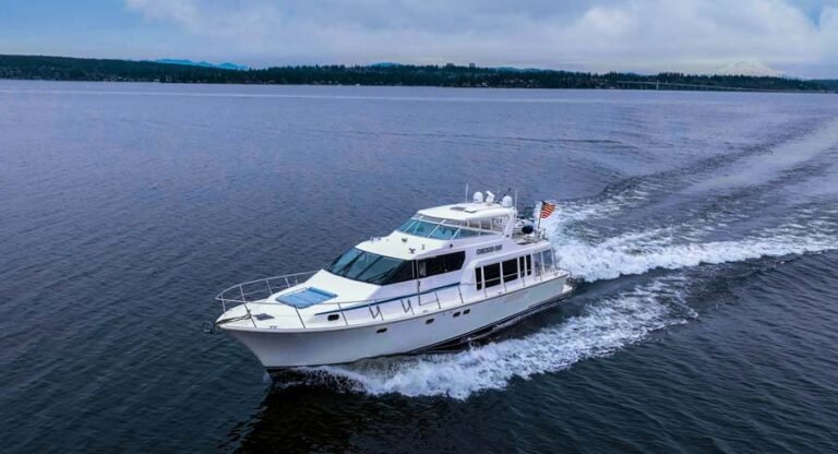 M/Y Checked Out, Pacific Mariner yacht