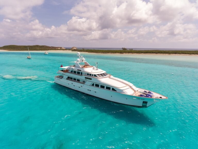 M/Y Lady J, Palmer Johnson yacht