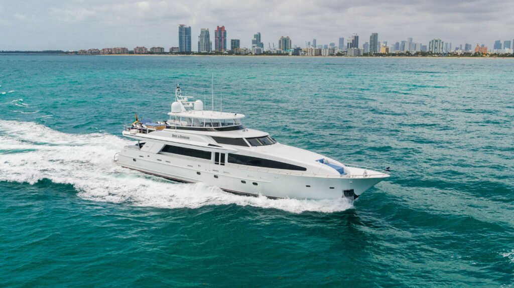 M/Y Risk & Reward, Crescent Yachts yacht
