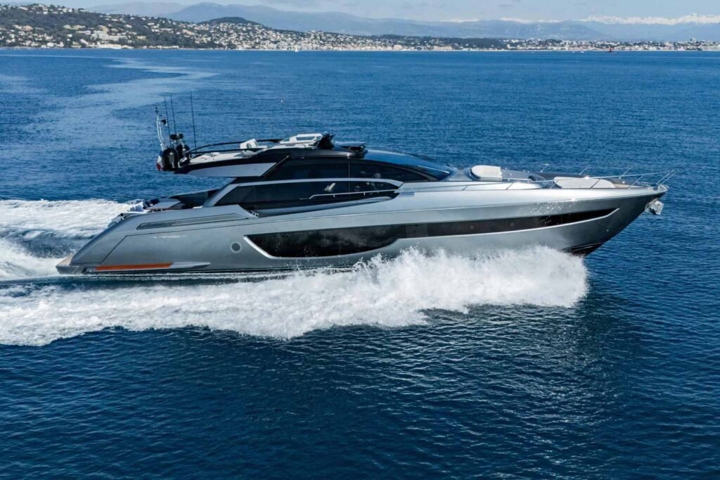 M/Y Samira, Riva yacht
