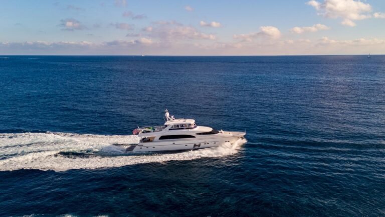 M/Y Pilot Lounge, Horizon yacht